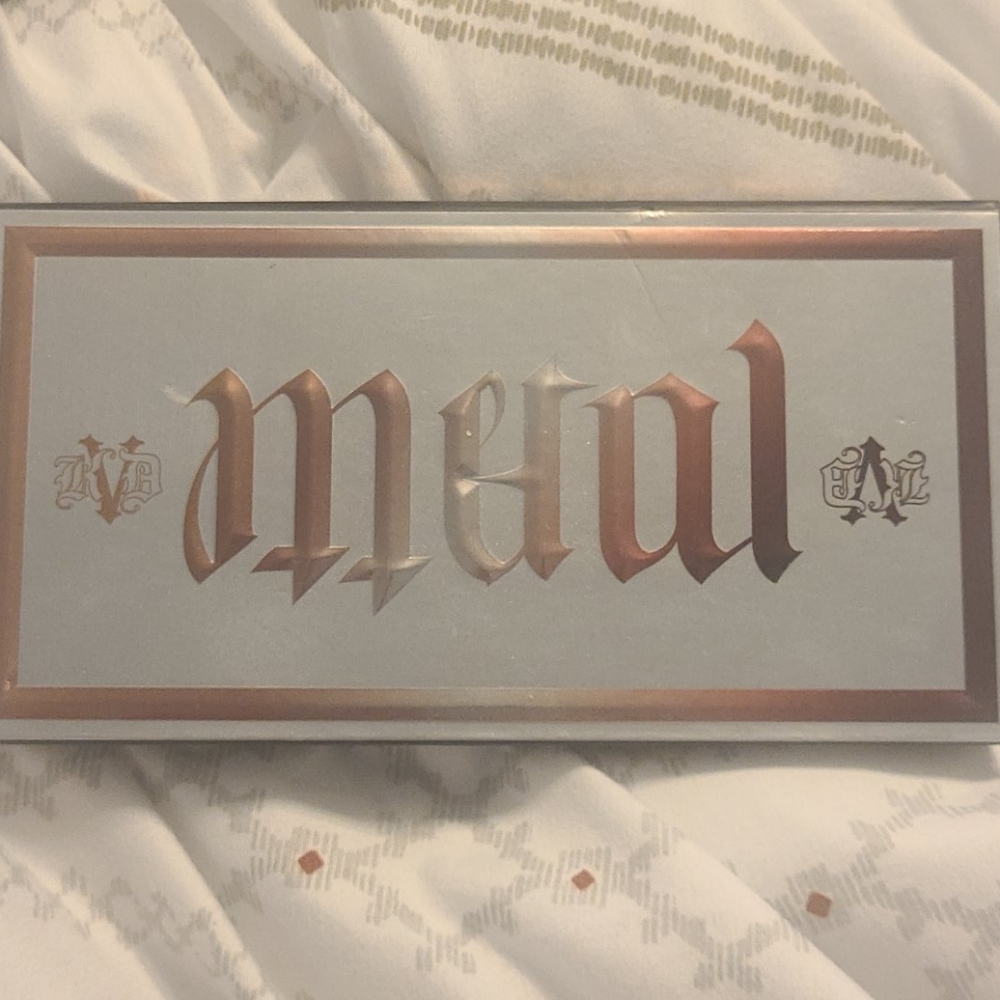 KVD mini metal/matte palette
